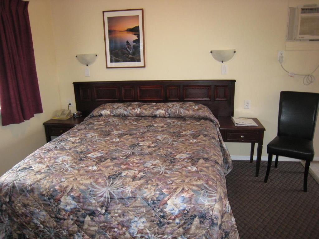 Johnny'S Motel Grand Forks Habitación foto