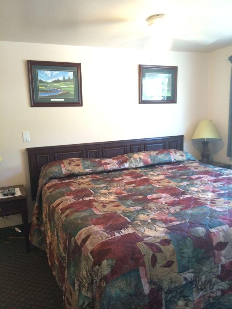 Johnny'S Motel Grand Forks Exterior foto